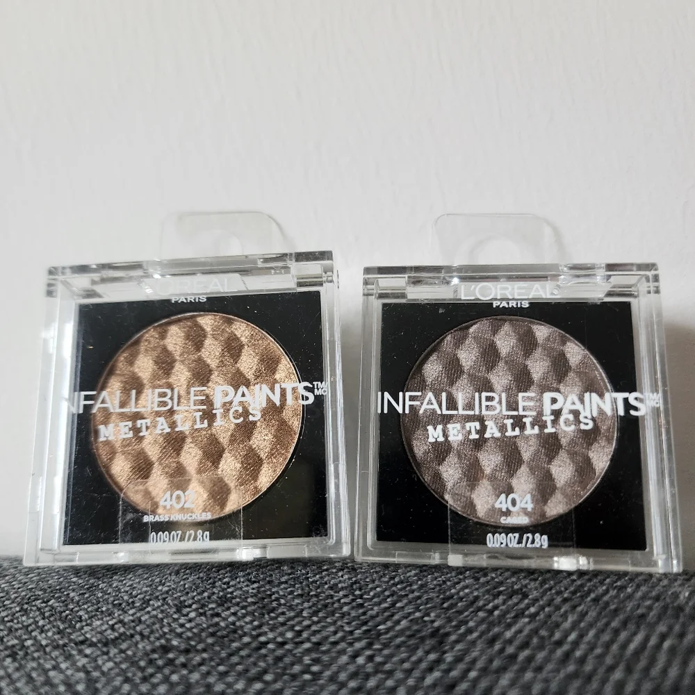 Metallic Eyeshadow